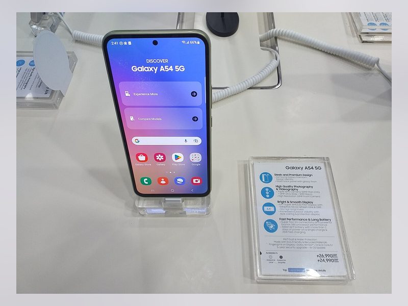 Samsung Galaxy A54 128 Go — Neuf scellé — Neuf scellé · 128 Go · Graphite, à Beni Makada, Tanger